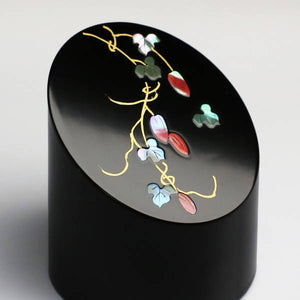 Takaoka Lacquerware Mother-of-Pearl Cylindrical Paperweight – Karasuri Vine Design – Toyama Prefecture Traditional Crafts