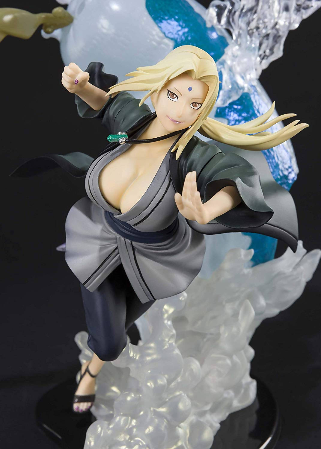 NARUTOフィギュア綱手フィギュア - コミック・アニメ