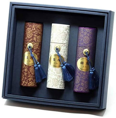 Eirakuya Traditional Japanese Sandalwood, Agarwood & Perfume Incense Sticks – Approximately 450 Stick Gift Set
