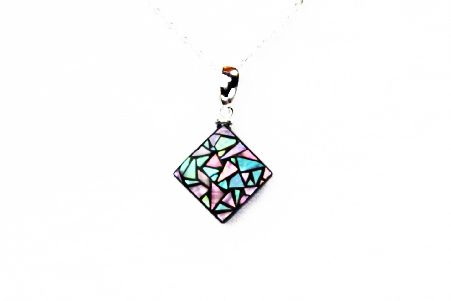 Shell Lacquer (Raden) Necklace – Stained Glass Small – Pink & Green