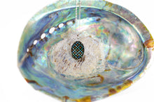 Load image into Gallery viewer, Shell Lacquer (Raden) Necklace - Cloisonne Hanabishi Small - Green
