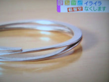 Load image into Gallery viewer, Waveclips Smart Key Rings – 1 Large &amp; 3 Medium – Silver Color – New Japanese Invention Featured on NHK TV!