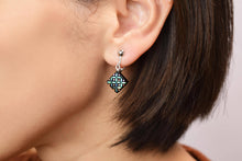 Load image into Gallery viewer, Shell Lacquer (Raden) Earrings – Cloisonné Small – Green Shells with Pink Accents