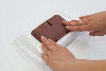 Load image into Gallery viewer, BITATTO Portable Wet Sheet / Baby Wipes Warmer – New Invention Featured on NHK TV!