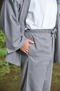 Japanese Zen Buddhist Monk Men’s Work Clothing – Slab Samue – Authentic and Used in Japanese Temples – Spring/Summer Fabric Thickness – Gray