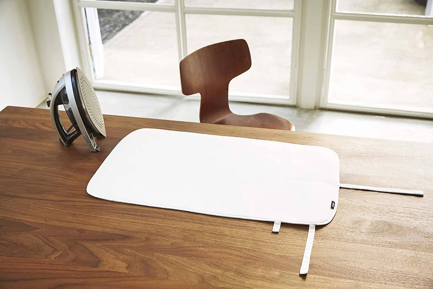 YAMAZAKI Ironing Mat 3357 – Iron Clothing on a Desk or Table – New Jap –  Allegro Japan