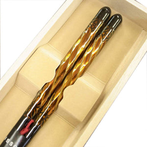 ISSOU Men’s Deluxe Lacquered Japanese Chopsticks – 23.5cm Length