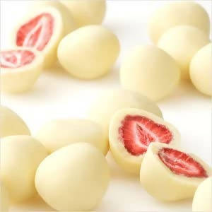 ROKKATEI Hokkaido Strawberry White Chocolates – 100 g (approximately 10 pieces) – Made in Hokkaido, Japan