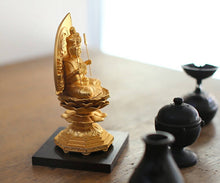 Load image into Gallery viewer, Takaoka Gold-Plated Buddhist Statue – Senju Kannon Bodhisattva – 15.5 cm